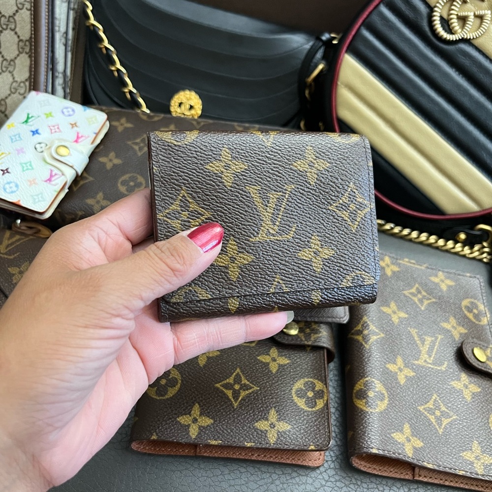 ‼️sold‼️Louis Vuitton Envelope Cardholder